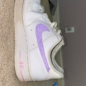 Custom Airforce ones with light purple Nike symbol size: Womens US 8